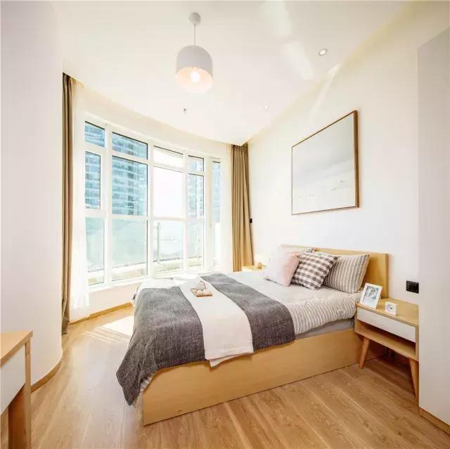 湾流国际——不是市中心的总部基地｜睿和研究