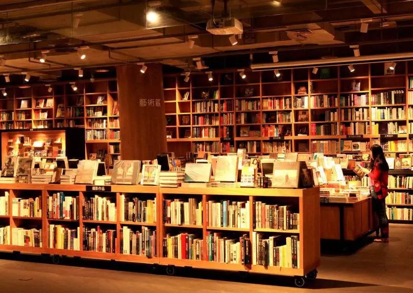 向每一位努力的你们致敬,向每一位平凡而伟大的劳动者致敬