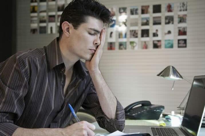 人越是无钱就要改掉这十二个毛病,人在没钱时需要学会这三种能力