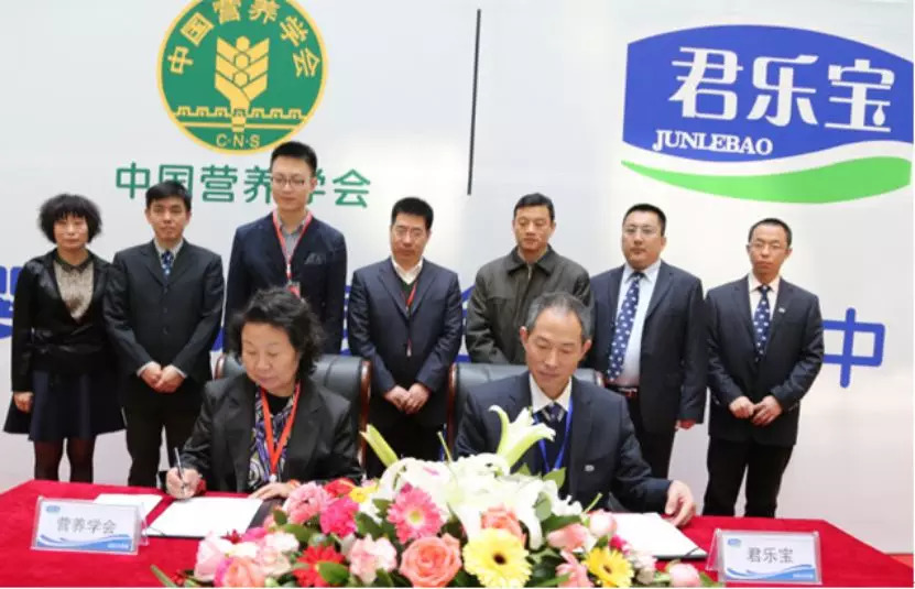 击退洋奶粉，这次以质取胜！