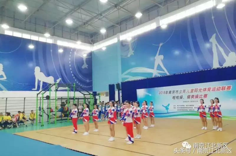 这个六月，看新区这群娃娃挥汗如雨战金陵！