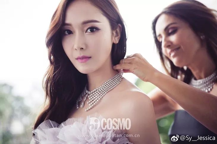 为什么中国女明星妆都好浓,中国女星化妆为什么没有日韩好看