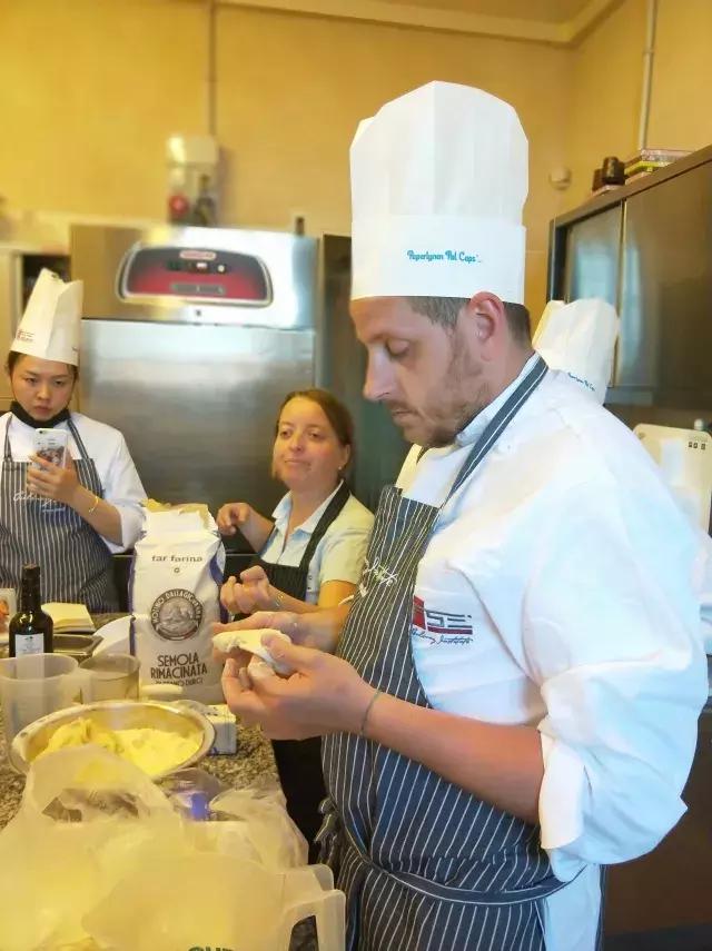 閫熸潵鍥磋绮惧僵鐗囨瑙嗛,閫熸潵鍥磋绮惧僵瑙嗛