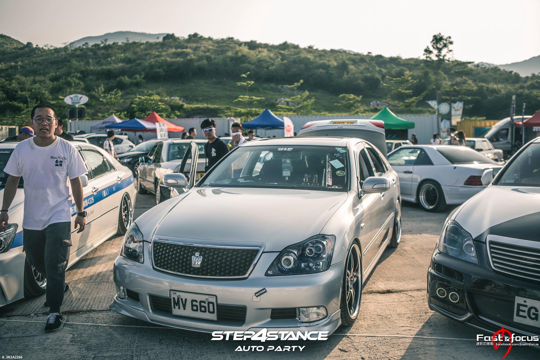 昨天300多部改装车大聚会，怪不得人们都说香港是玩车天堂！