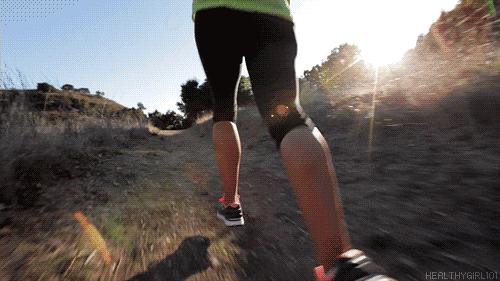 跑步脚上起血泡长什么样子,跑步大脚趾起水泡是怎么回事