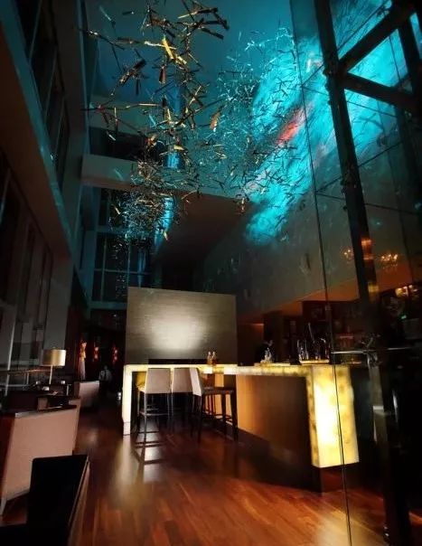 深圳世界杯去哪里看球,喝着啤酒看着球赛一起欢呼