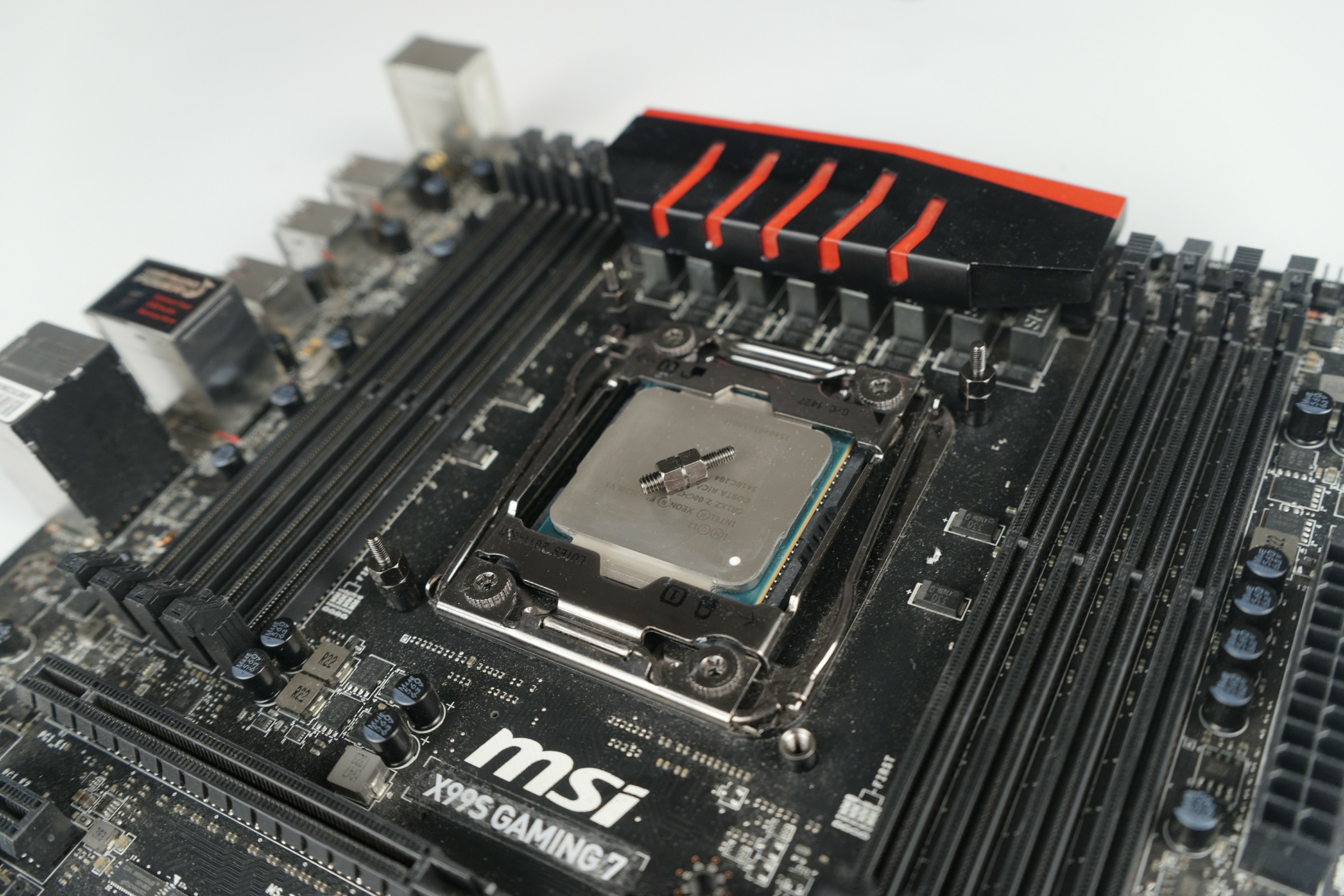 天热了汽车需要更换冷却液吗,天热师傅修空调的说说