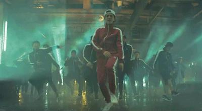 陈伟霆易烊千玺斗舞,易烊千玺和陈伟霆同台