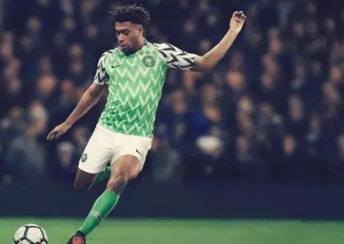 世界杯32强球衣，3分钟售罄的这款你pick不！