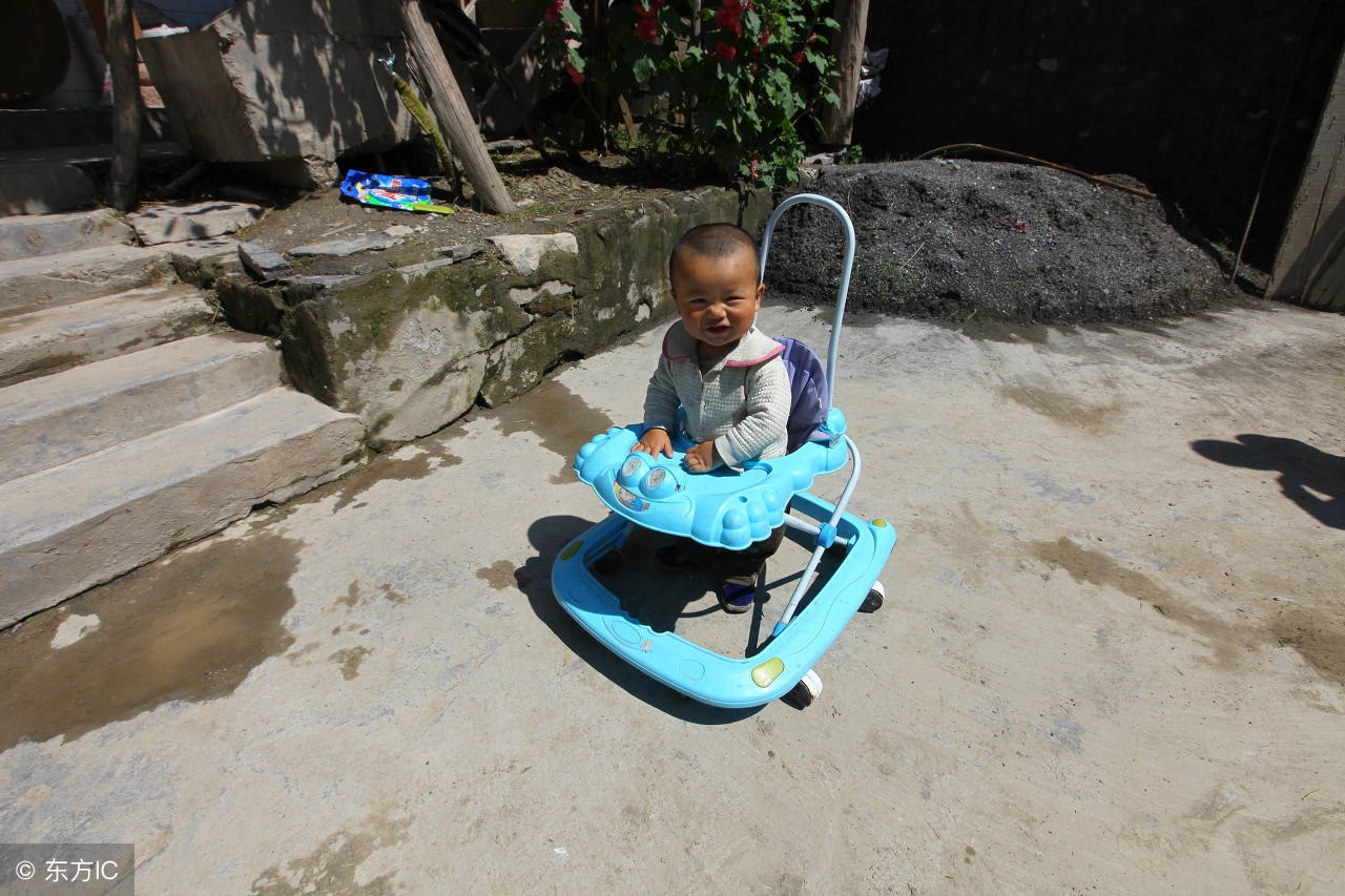 育儿神器有哪些危害,育儿用品对孩子有影响吗