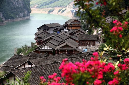 黔渝之光！乌江画廊被专家盛赞：旅游价值比张家界和梵净山还高！