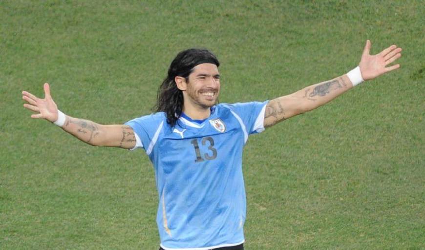 世界杯经典回忆：非洲最接近4强的时刻，苏神上演“魔鬼之手”