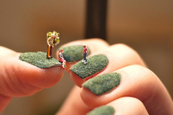 2款脑洞大开创意十足的美甲造型,脑洞大开的美甲视频