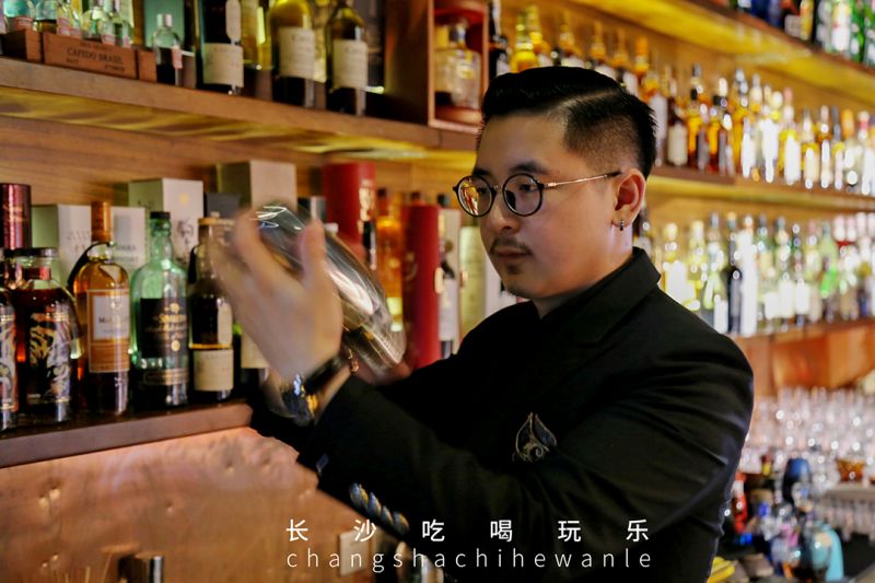 这家日料店有点不一样氛围感爆棚,诚意推荐5家超高颜值新派日料店