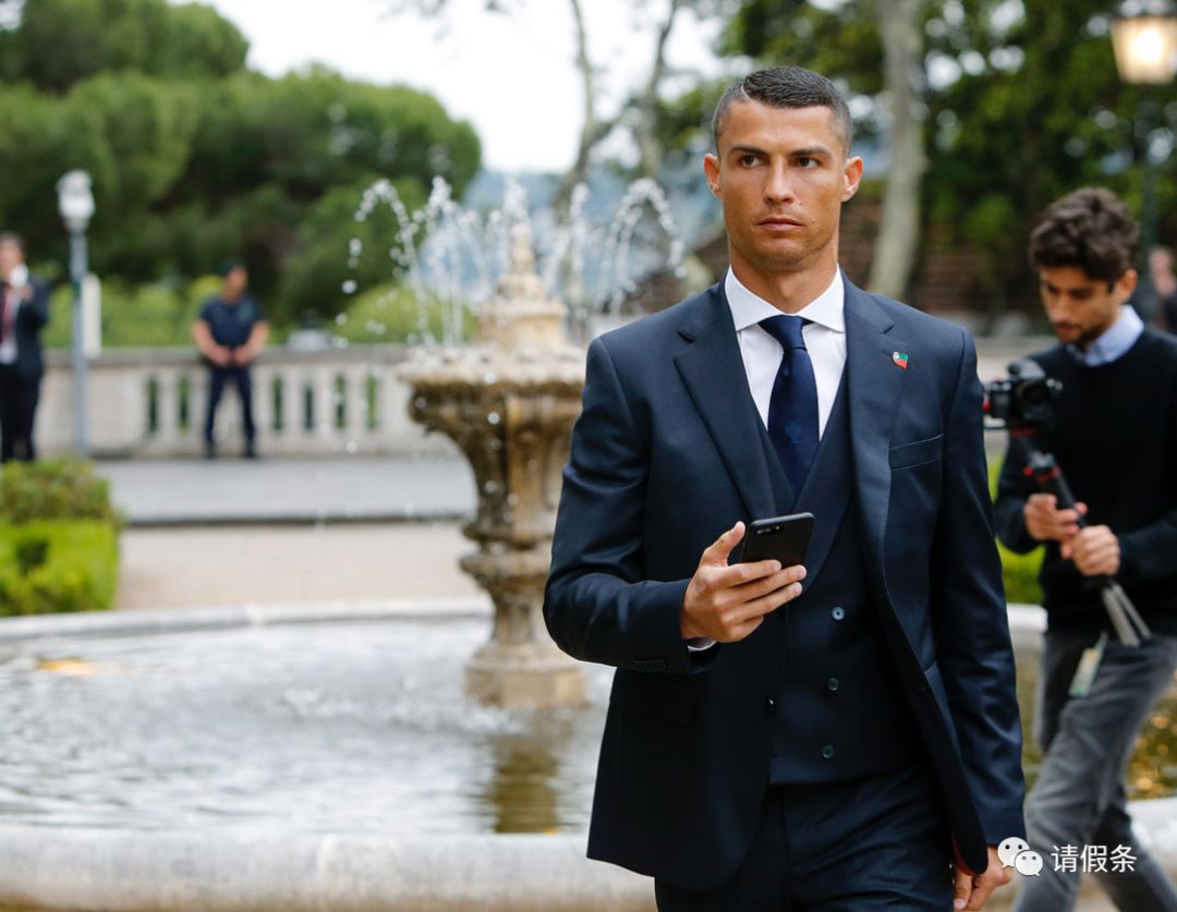 2018俄罗斯世界杯西装,2018世界杯法国队西服