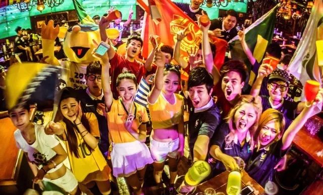 世界杯足球演变史,世界杯足球球衣演变史