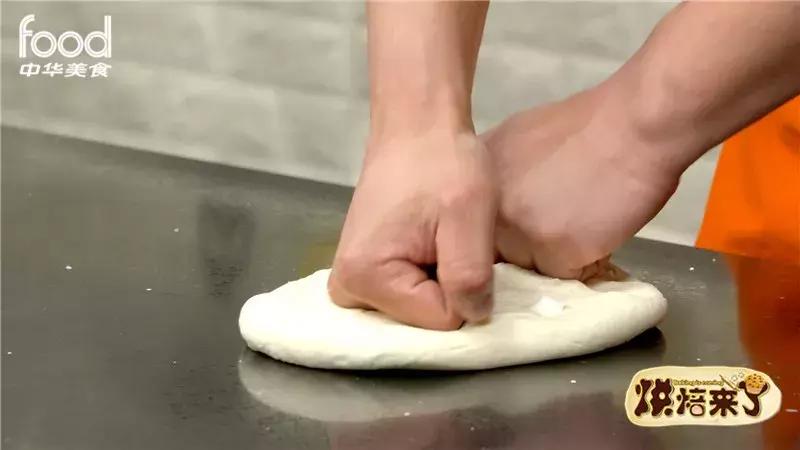 烘焙来了流沙奶黄包,奶黄包零失败配方外皮蓬松暄软