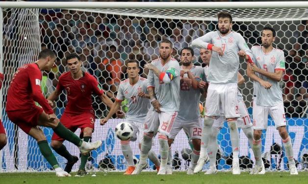 穆里尼奥评价c罗欧洲杯夺冠,葡萄牙穆里尼奥评价c罗