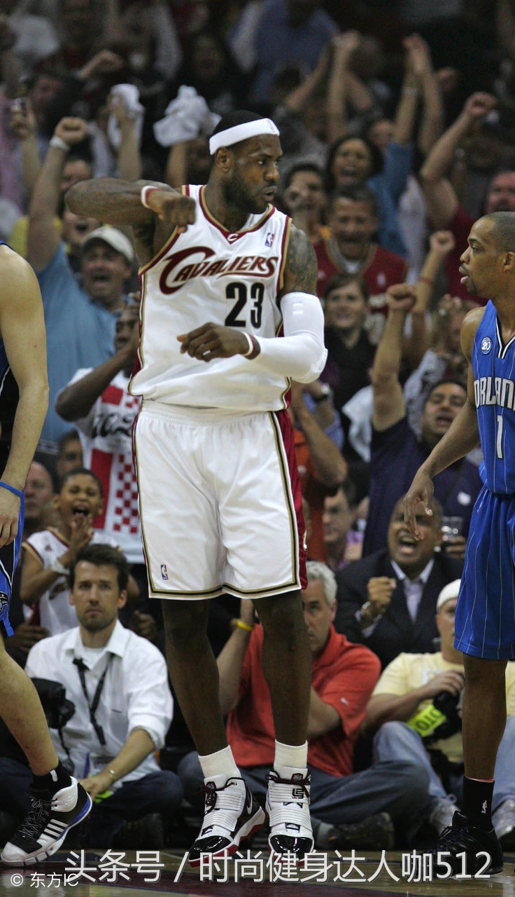 足球场上的詹姆斯，你有必要了解下