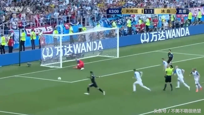 梅西错失绝杀,梅西错失绝平沙特的进球