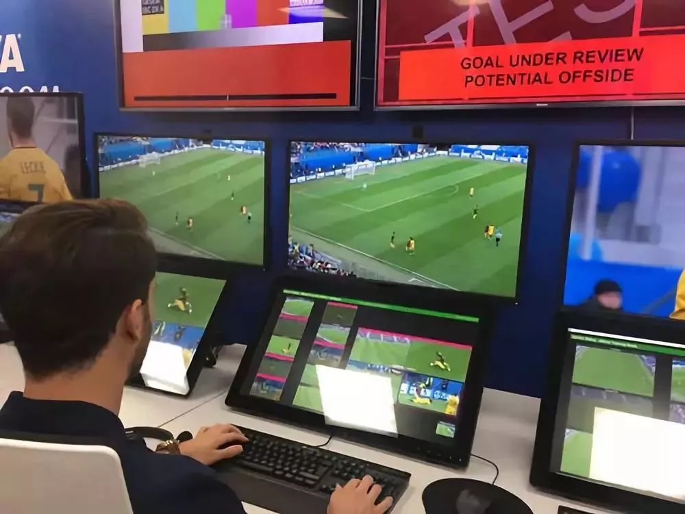 var技术首次运用,var第一次使用