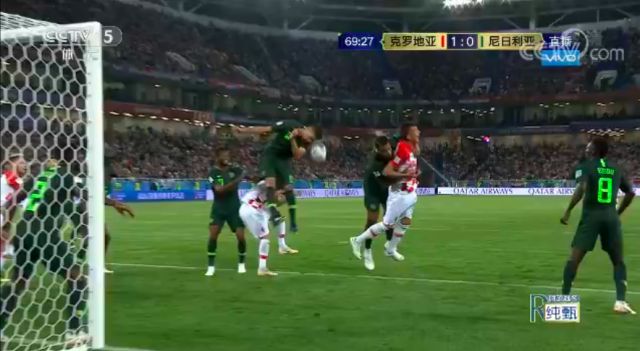 c罗梅西近年专属足球bgm,c罗梅西有爱的瞬间