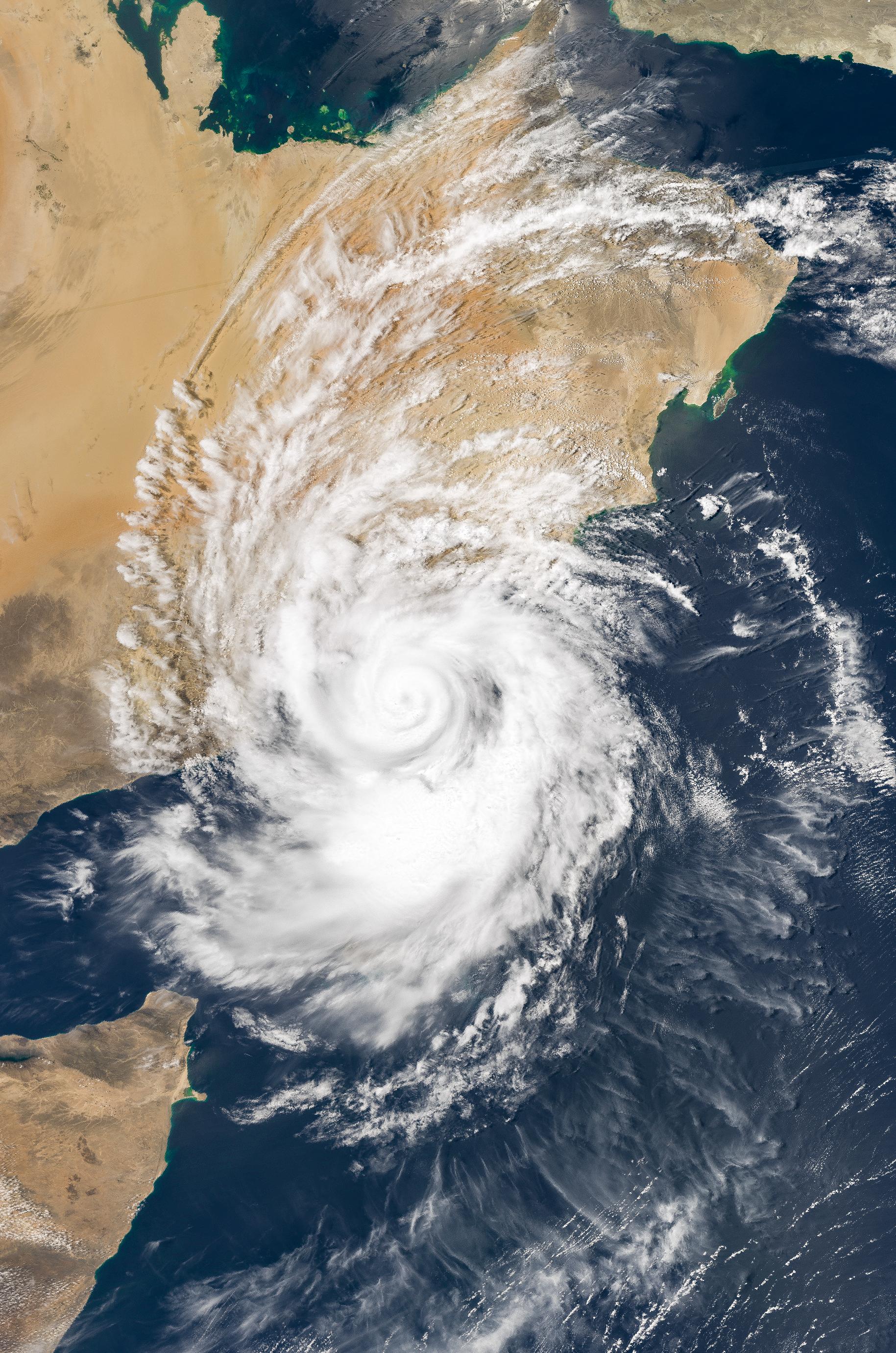 一天下好几次下雨,一天下了几场大暴雨