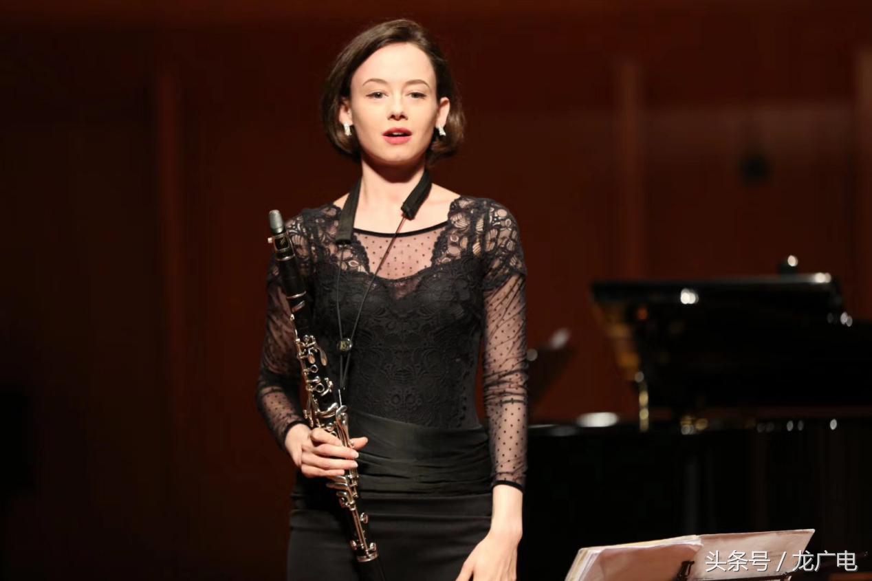 锋尚958“我在音乐这座城”专访法国单簧管手风琴组合“卡达昂斯”