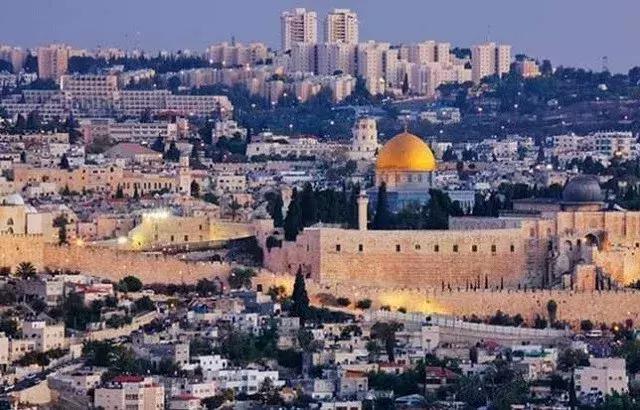 战争打不过躲起来可以吗,战争中打不过要不要撤退