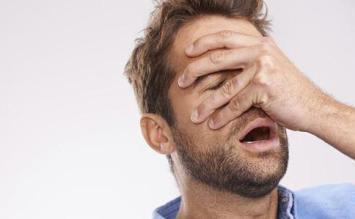 李嘉诚：千万别让浮躁毁了你的前途，趁年轻，赶紧放下手机多学习