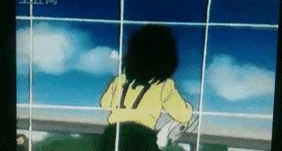 在这款比拼技巧的足球游戏中,所有玩家都努力“踢烂”对手的屁股