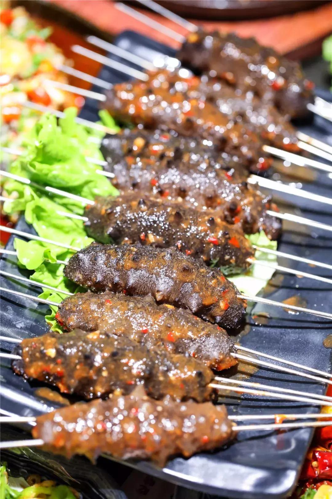 世界杯他们累腿儿，我们累嘴儿，大连这7家串店和世界杯是绝配！