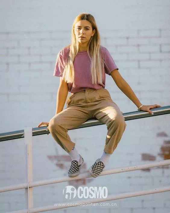 刘雯穿hogan牌子鞋,刘雯穿的小黑鞋运动鞋