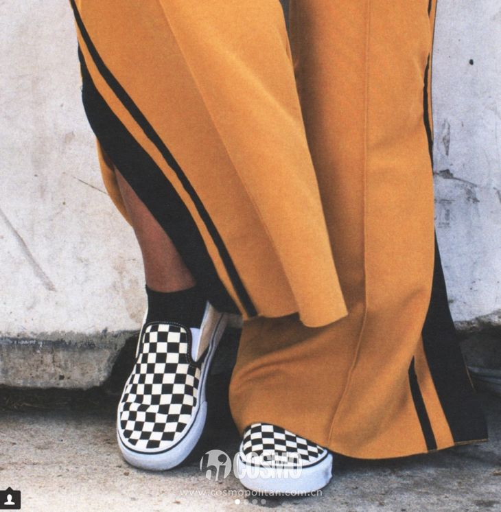 刘雯穿hogan牌子鞋,刘雯穿的小黑鞋运动鞋