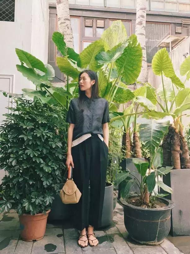 撞款大牌包包尴尬,撞包为什么尴尬