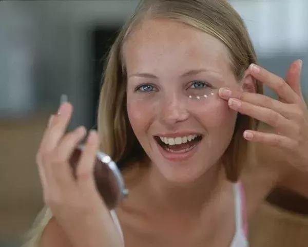 护肤黑科技真的靠谱吗？从范冰冰到张雨绮竟然都沦陷了