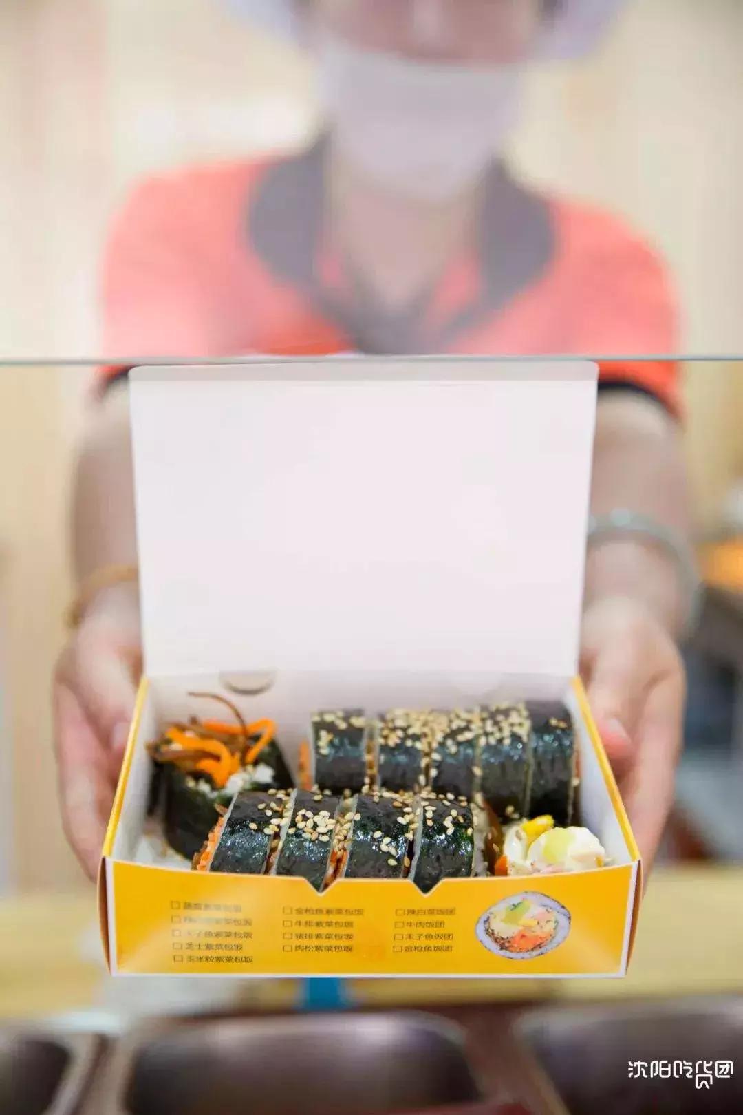 学生最爱吃的炒饭是什么炒饭,学生时代最爱吃的肉松饼