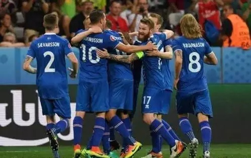 穿上球衣你就是战士,穿上战袍就是战士