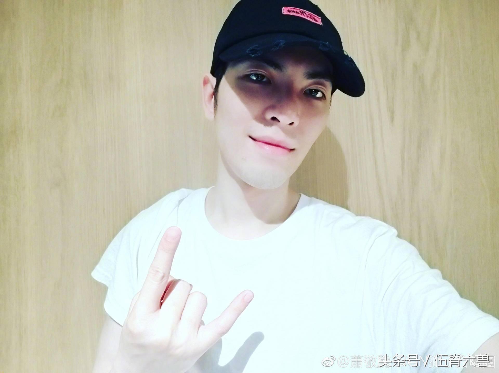 明星预言家盘点！靳东成功预言世界杯，她曾提醒过陈晓贾乃亮！