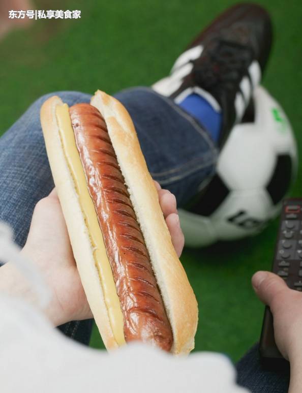 烤鸡翅美食配世界杯,世界杯必吃卤味拼盘菜
