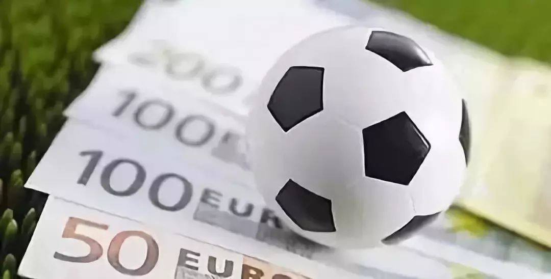 「提醒」天台上的，你们暴露了！警方请你们下来聊聊