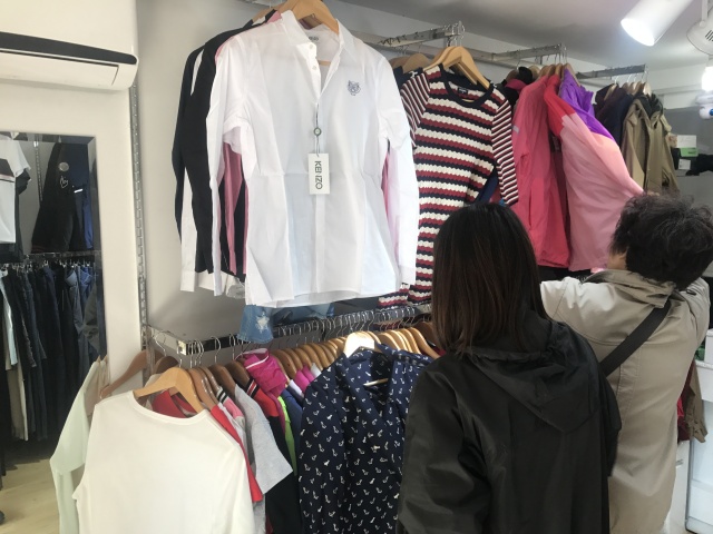 今天穿什么？这家外贸小店承包你的衣橱！