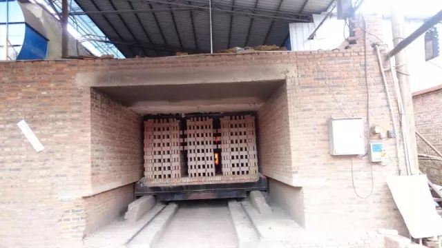 督察回头看｜两年前因央视曝光已经“关停”的企业，竟还在生产？当地数次检查为何就是发现不了？