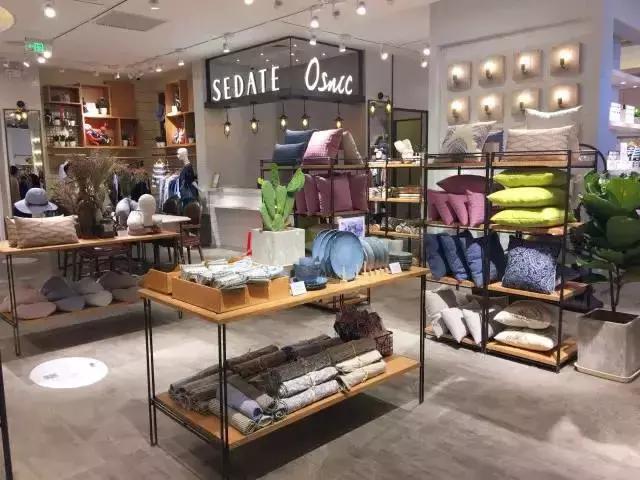 现在最火的国内女装品牌有哪些,中国最受欢迎的十大品牌女装