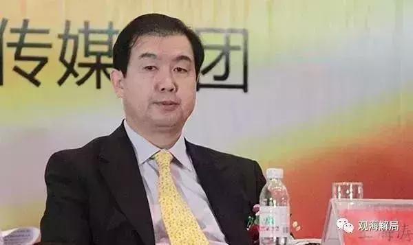 各个球星被红牌罚下的反应,权力越位