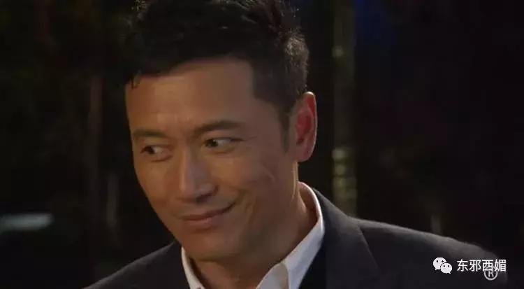 被这个60岁老男人迷得七荤八素，最帅是他一心一意爱妻30年如初恋