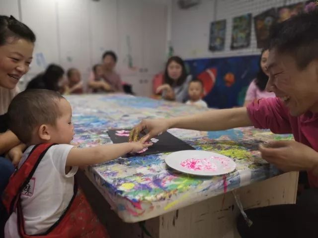 「金宝贝小小陶艺师活动回顾」跟外太空EZ寻觅不一样的烟花