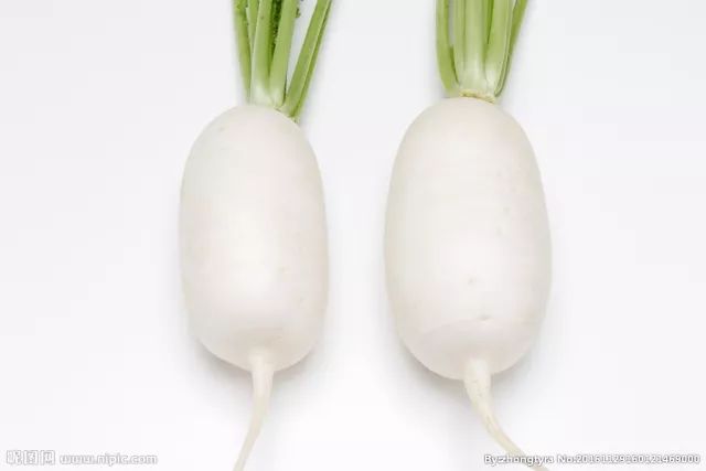 杨梅别只用清水洗教你正确方法,杨梅怎么吃是正确的方法