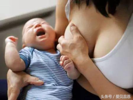 新生儿保温箱出来不吃母乳怎么办,新生儿突然不吃母乳是怎么回事