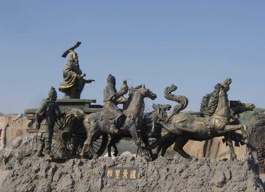明君、昏君、仁君、暴君，秦始皇到底是个怎样的皇帝？李白说的好